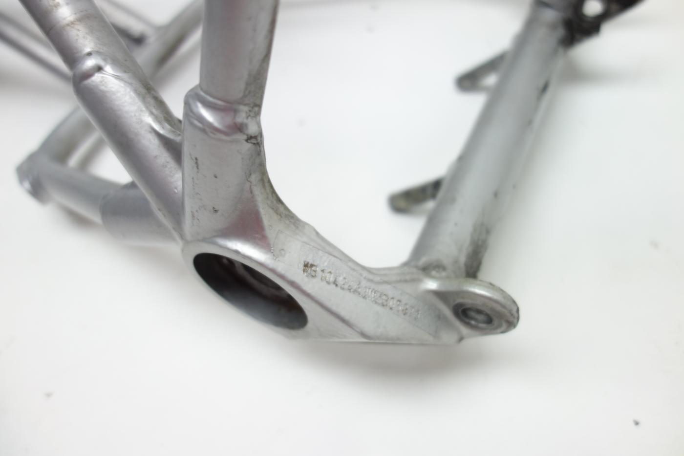 BMW R1200C R 1200 C Rahmen Frame Papiere Heckrahmen