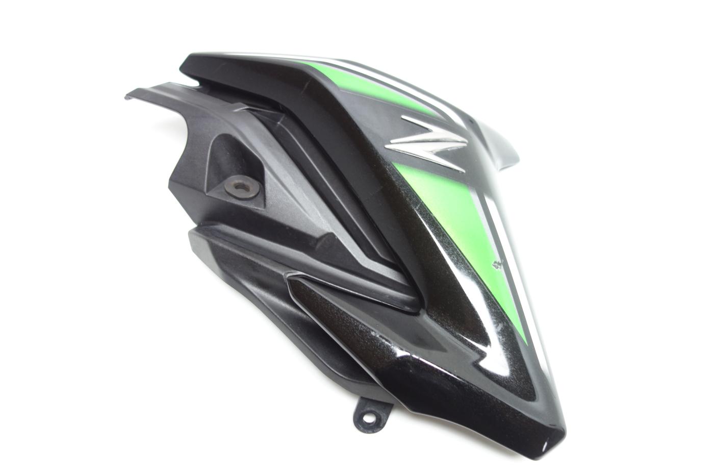 Kawasaki Z900 Z 900 Seitenteil Blende Kühlerverkleidung rechts