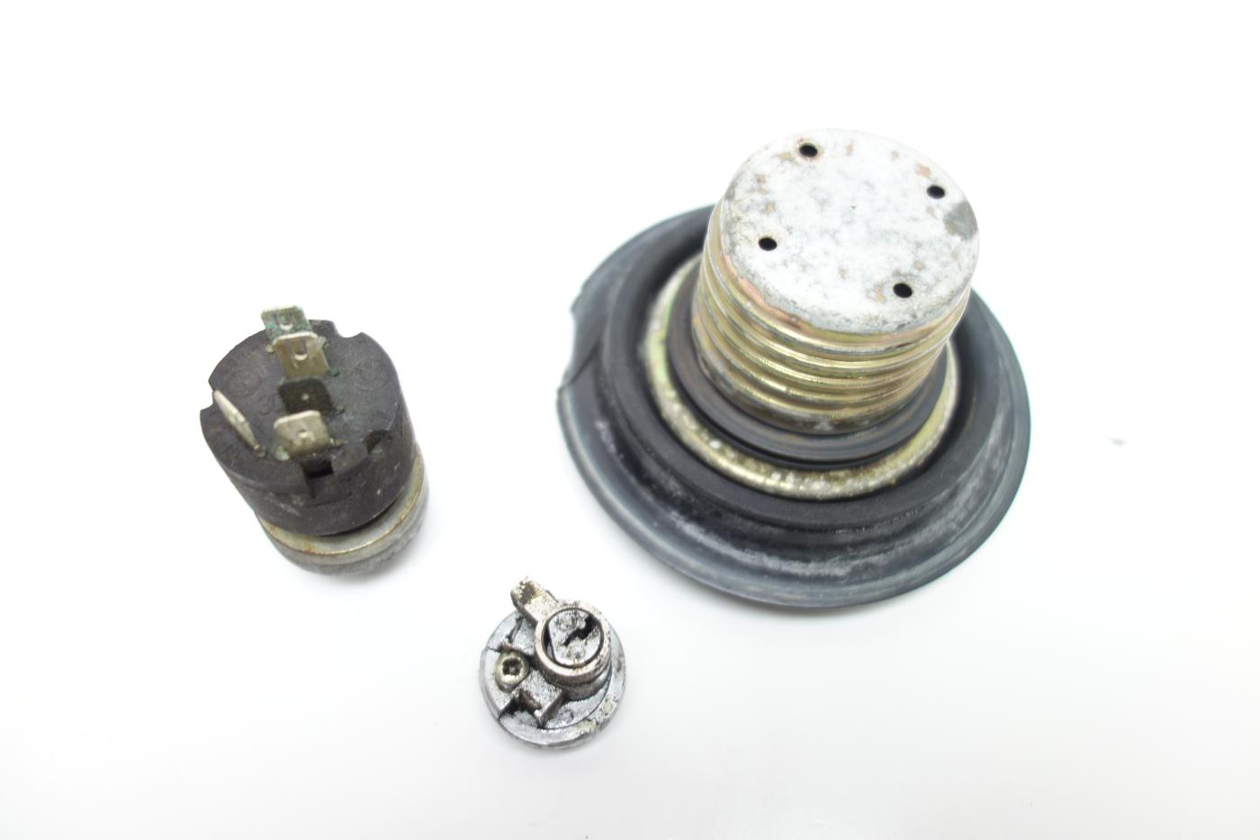 BMW R65LS R 65 LS 45 80 100 Schloss Schlosssatz Tankdeckel