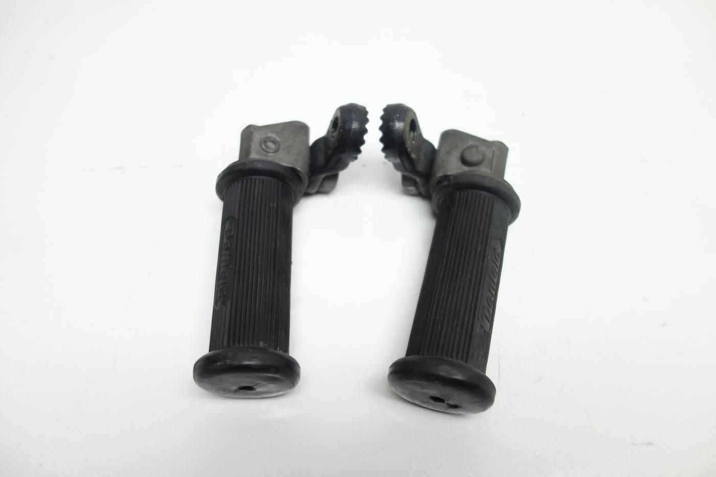 BMW R75/5 R 75 /5 Soziusfußraste rechts links
