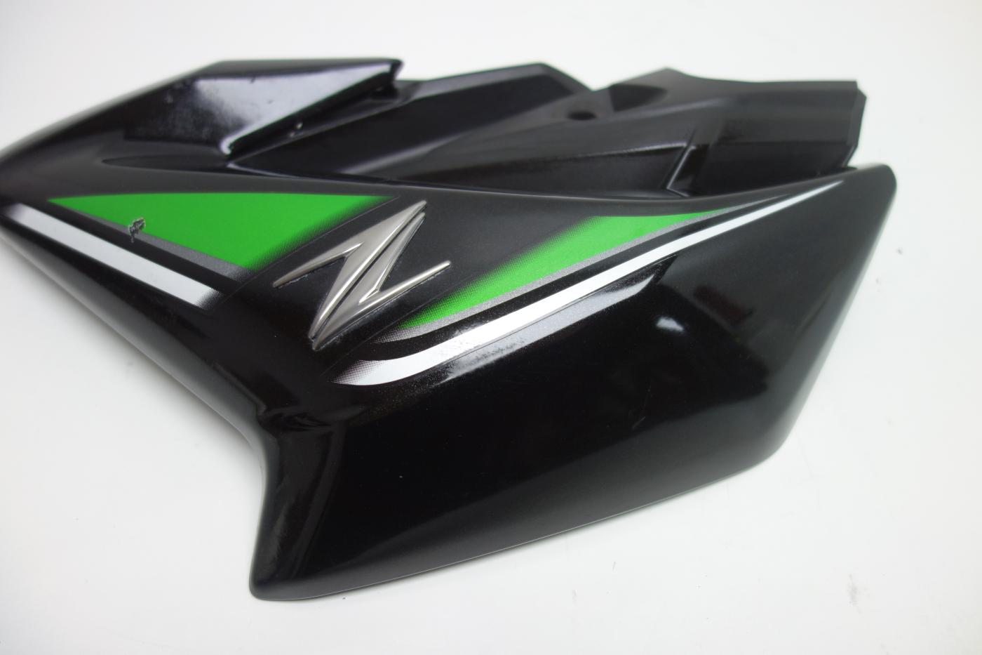 Kawasaki Z900 Z 900 Seitenteil Blende Kühlerverkleidung rechts
