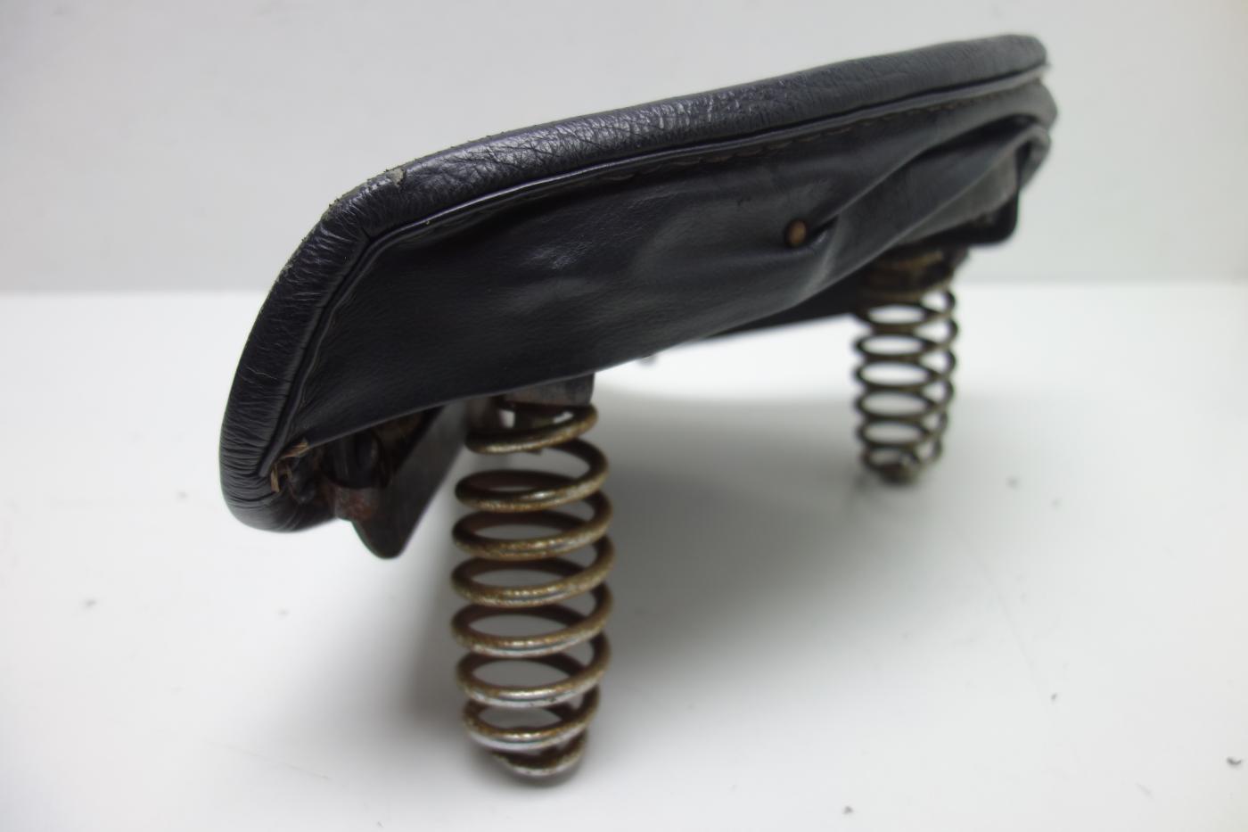 Royal Enfield Bullet 500 Sitz Fahrersitz Schwingsitz