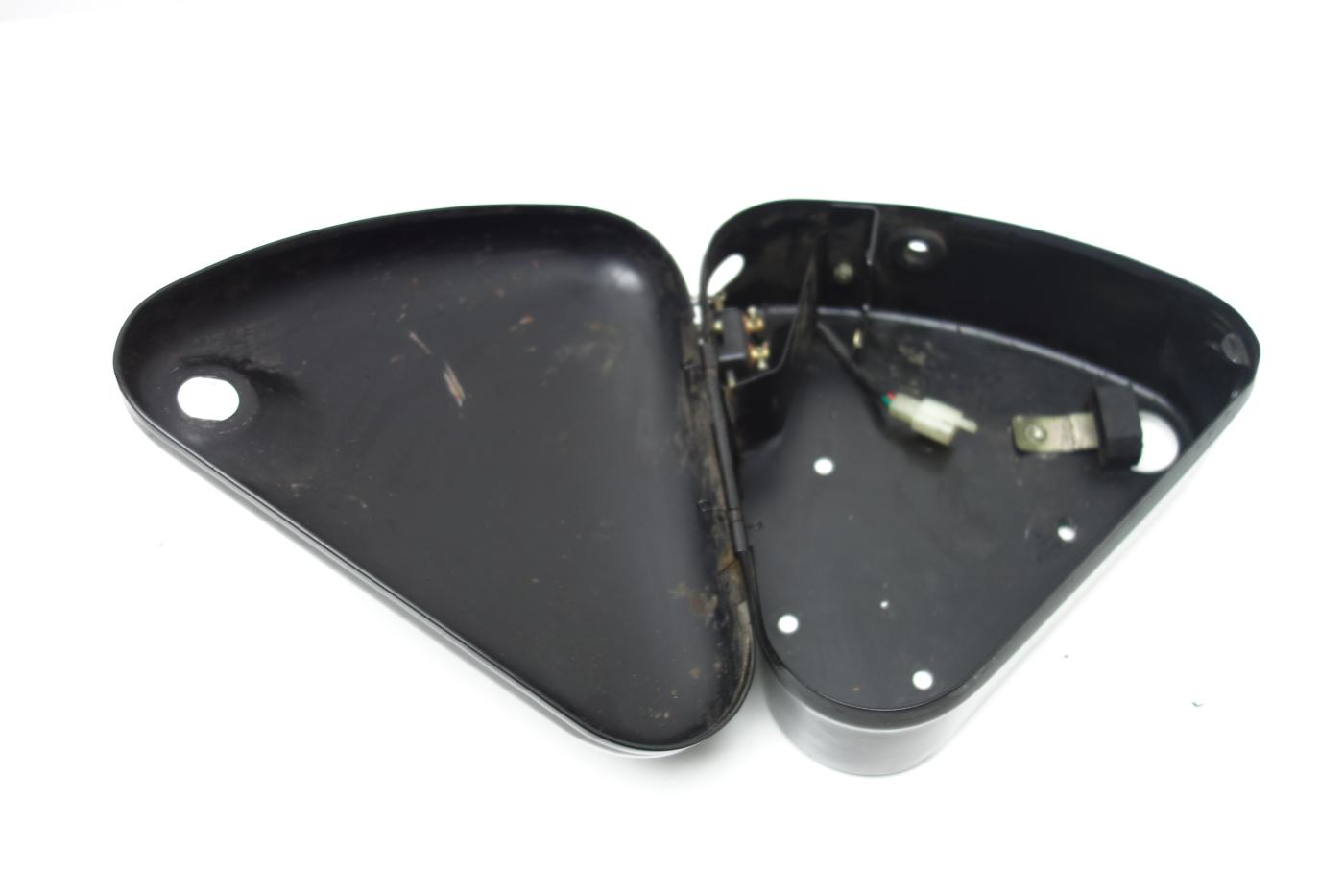 Royal Enfield Bullet 500 Sicherungskasten Seitenbox Cover links