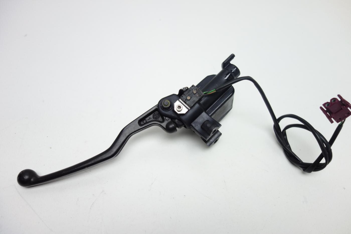 BMW F650CS F 650 CS Scarver Bremspumpe Bremszylinder vorne