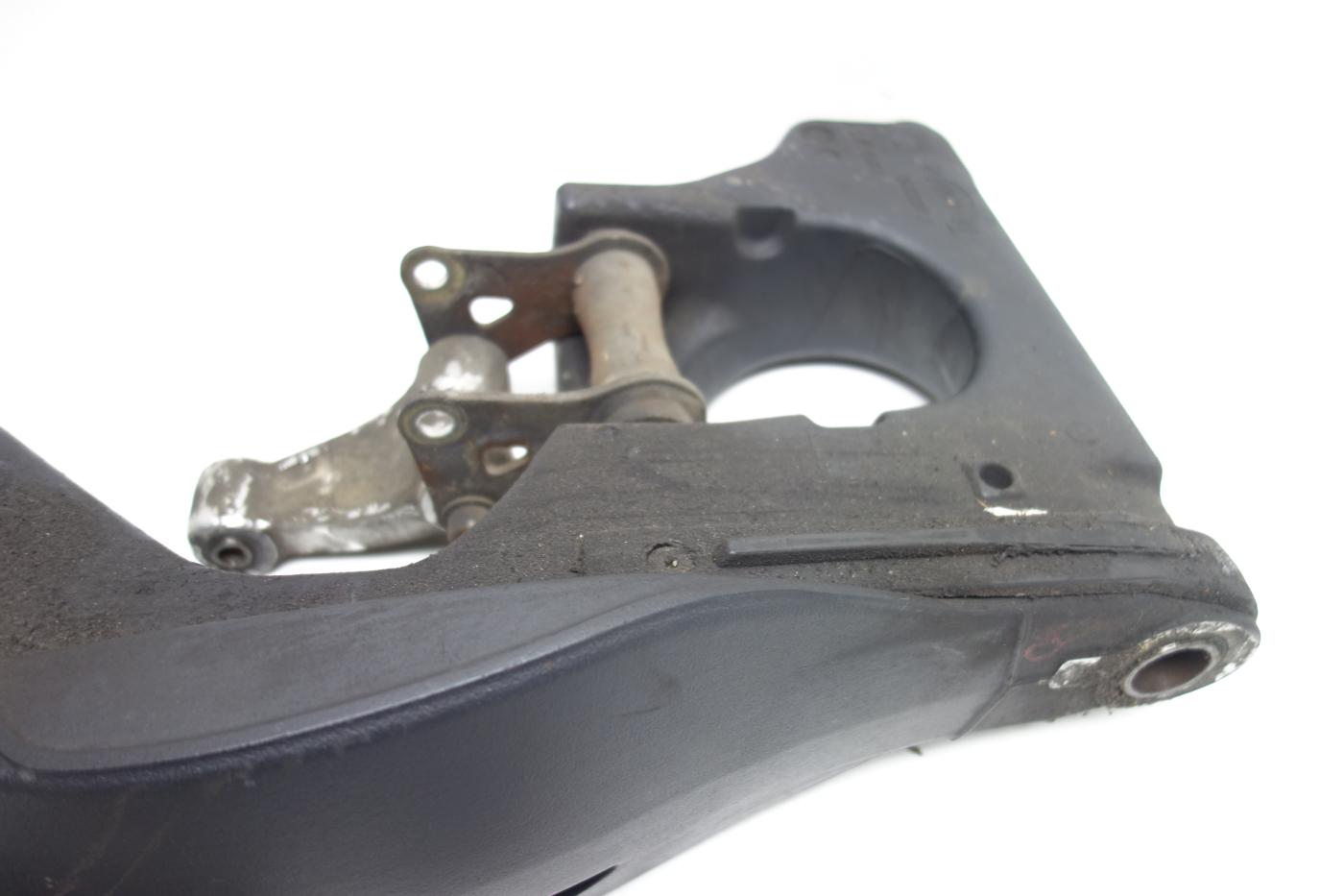 Triumph Sprint ST 1050 Schwinge Antrieb Kette Ritzel