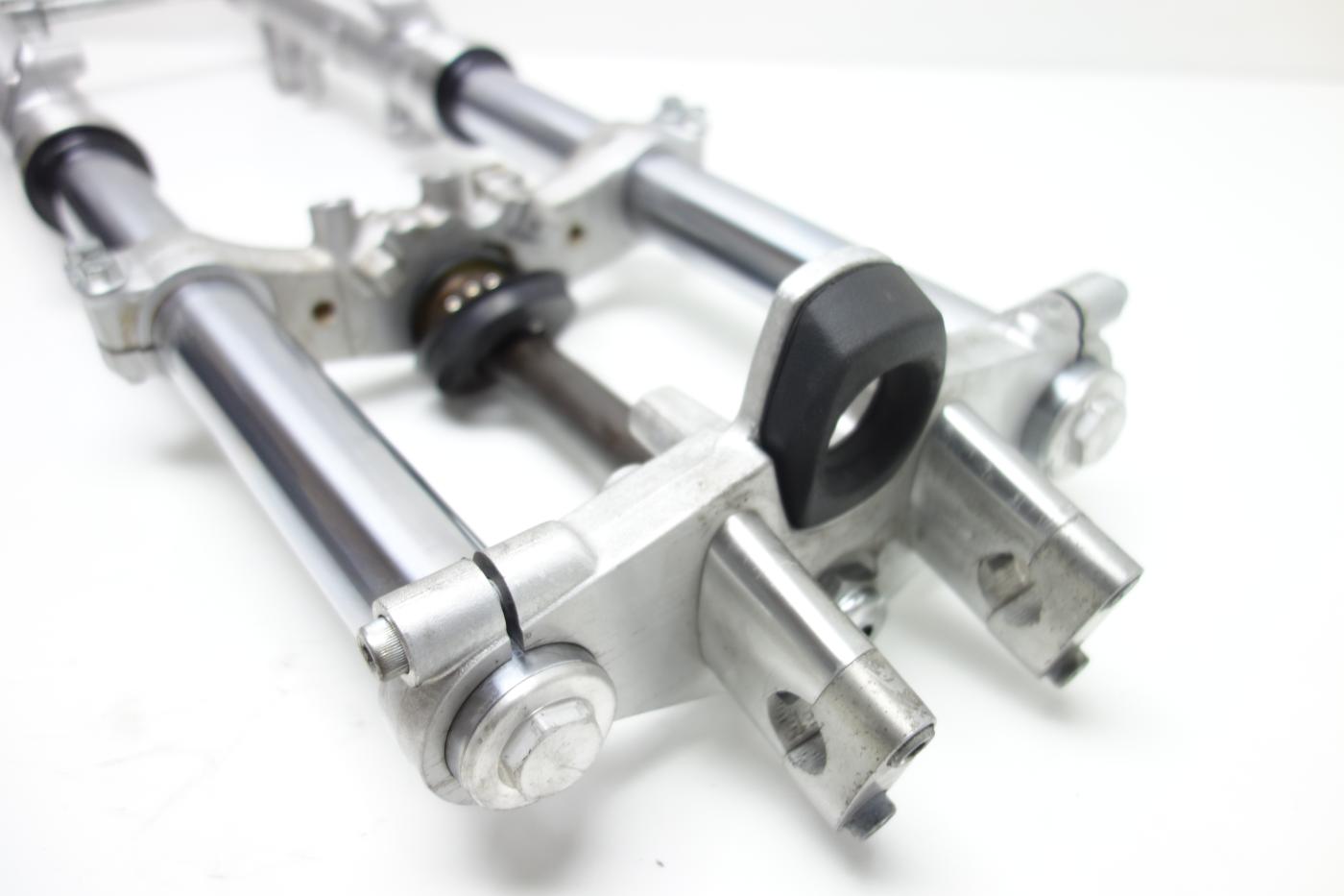 Suzuki SV 650 N Gabel Gabelholm Gabelbrücke