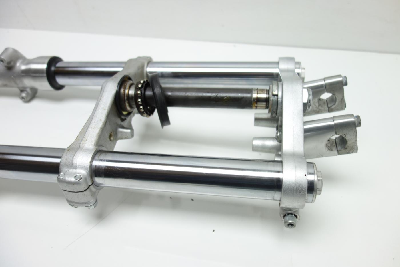 Suzuki SV 650 N Gabel Gabelholm Gabelbrücke