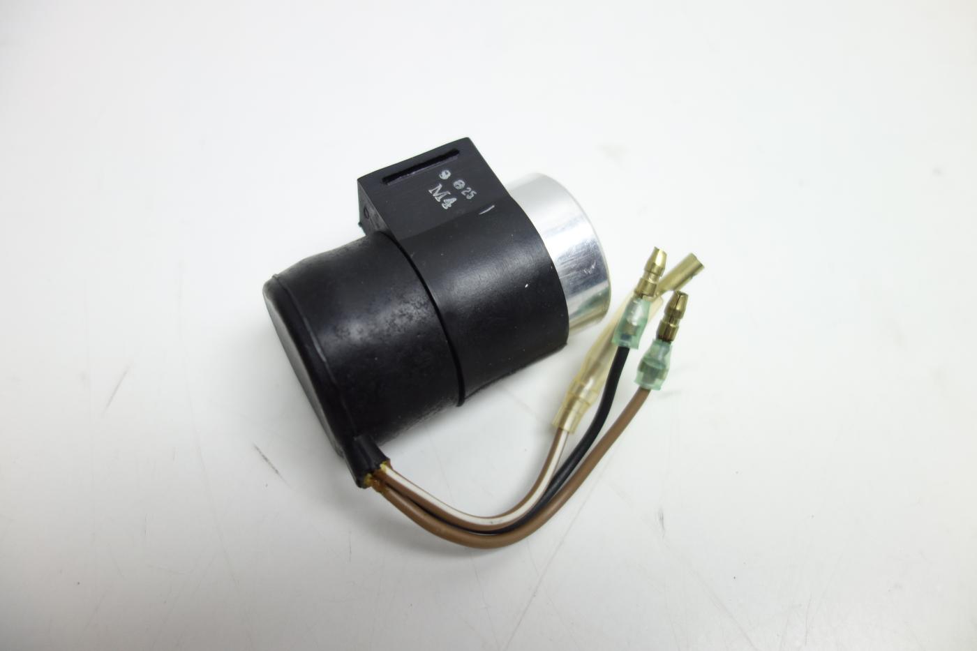 Yamaha DT 100 175 250 360 400 XT 500 Blinkerrelais 438-83350-62