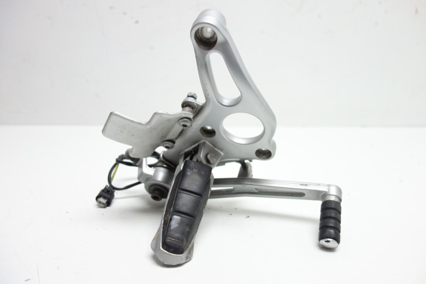 BMW R1150RS R 1150 RS Fußrastenanlage Fußraste rechts