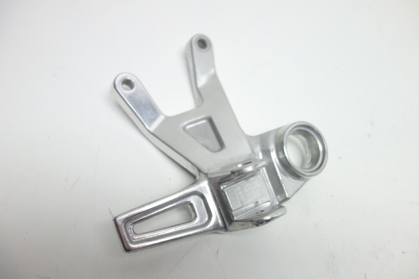 Yamaha FZR 1000 Fußrastenträger hinten NEU 2GH-2742L-00-00