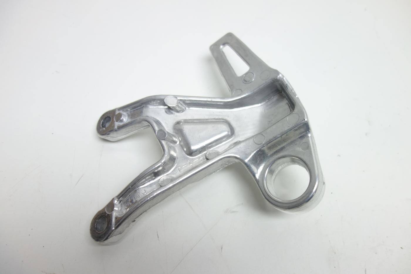 Yamaha FZR 1000 Fußrastenträger hinten NEU 2GH-2742L-00-00