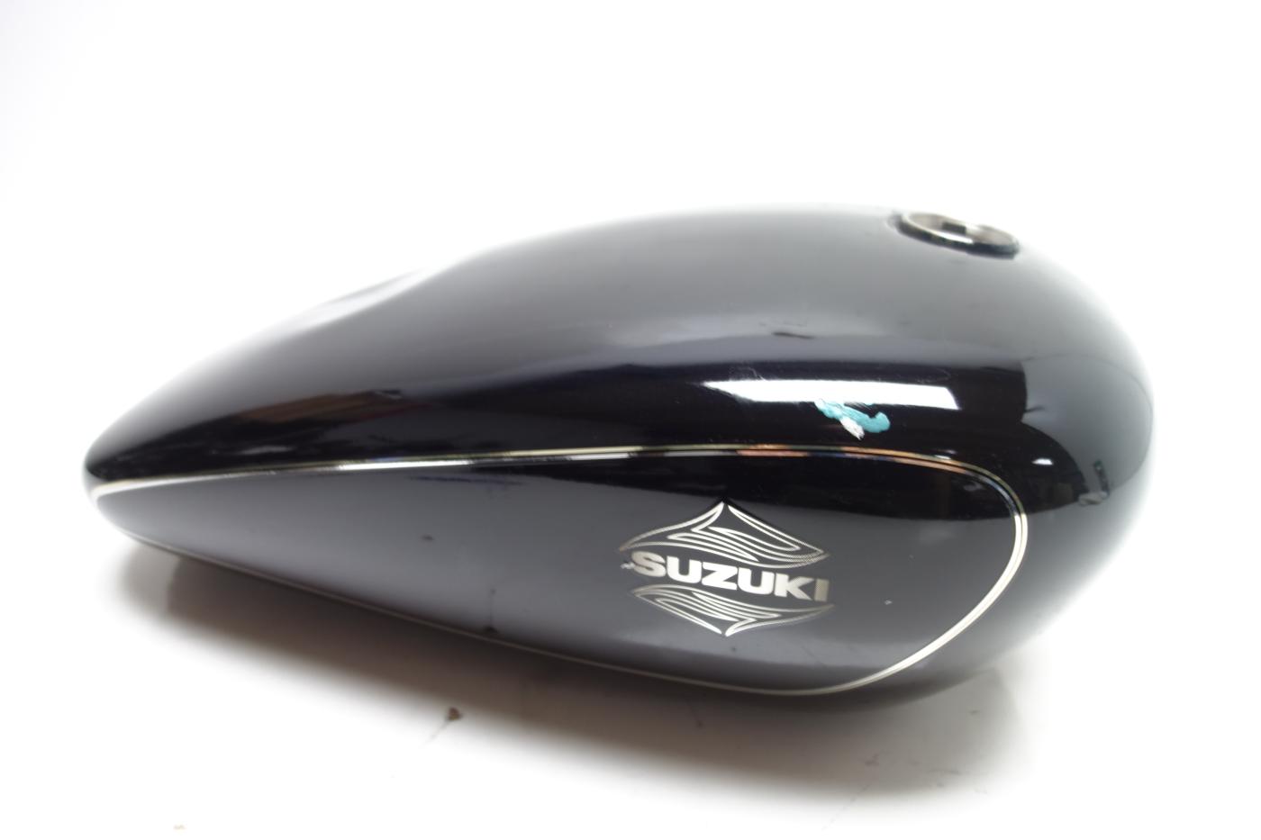 Suzuki VS 750 Tank