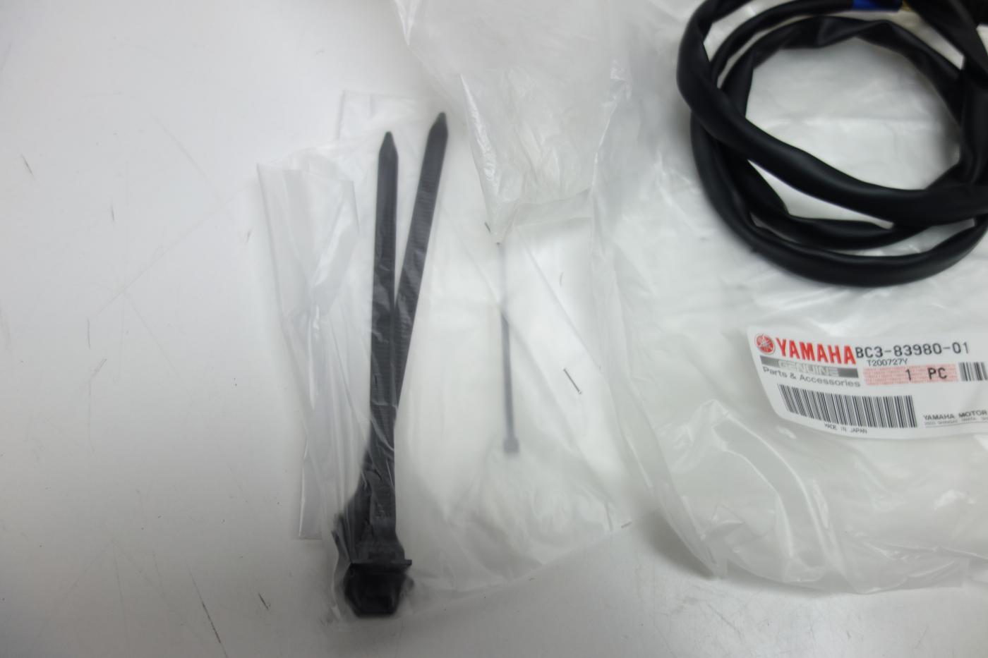 Yamaha TMax Bremsstoppschalter Satz 90891-30147 NEU