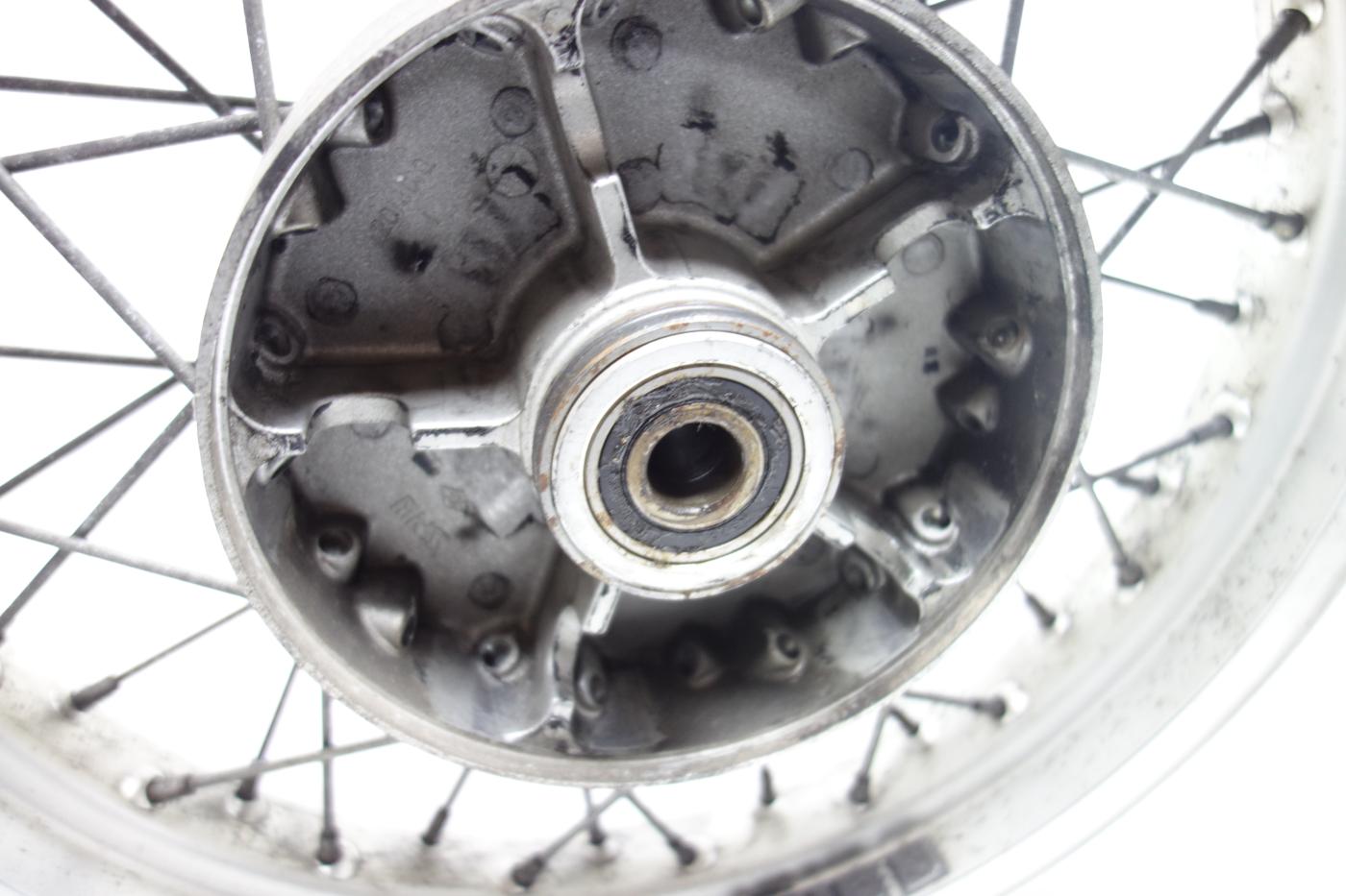 Triumph Tiger 900 T400 Felge hinten Hinterrad Speichenfelge