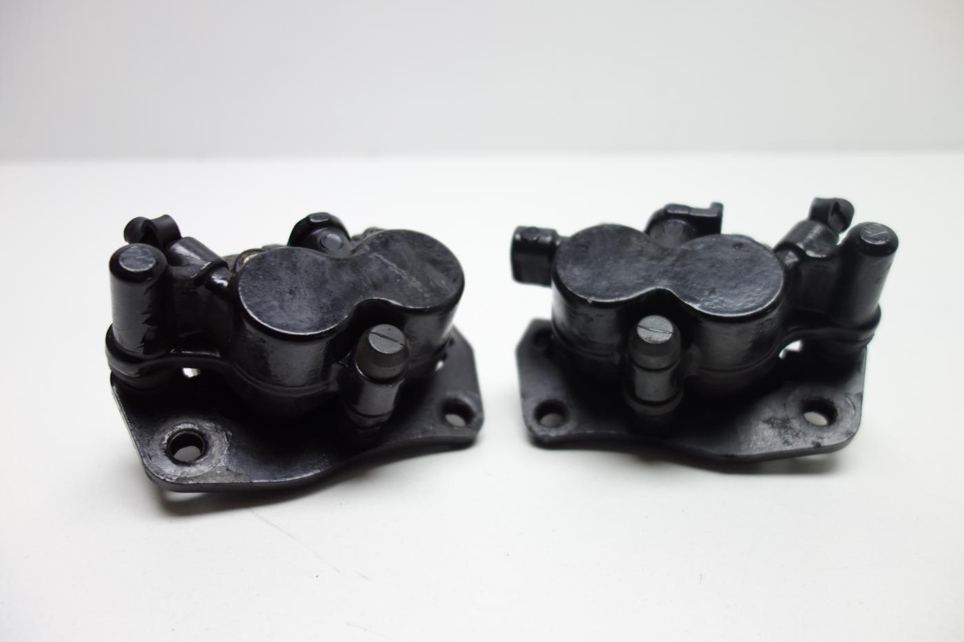 Triumph Tiger 900 T400 Bremssattel Bremszange vorne rechts links