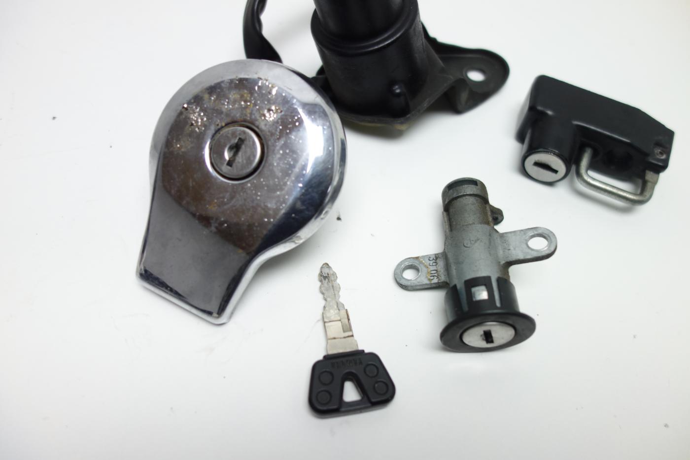 Yamaha XV 535 Virago Schloss Schlosssatz Tankdeckel