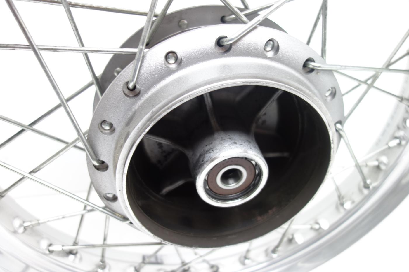 Kawasaki W 800 W800 Felge Speichenfelge hinten Hinterrad