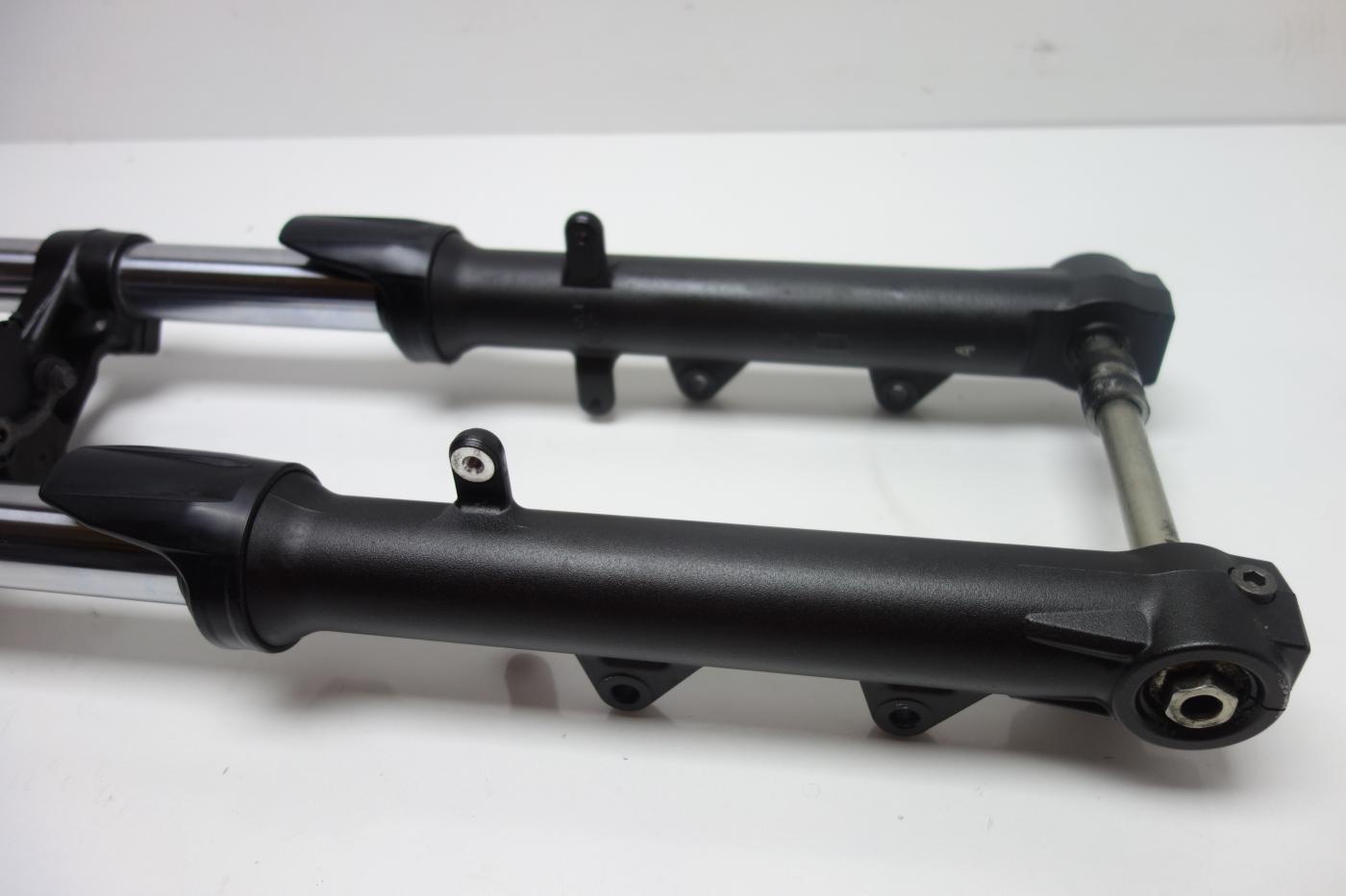 Yamaha XSR 700 Gabel Gabelholm Gabelbrücke