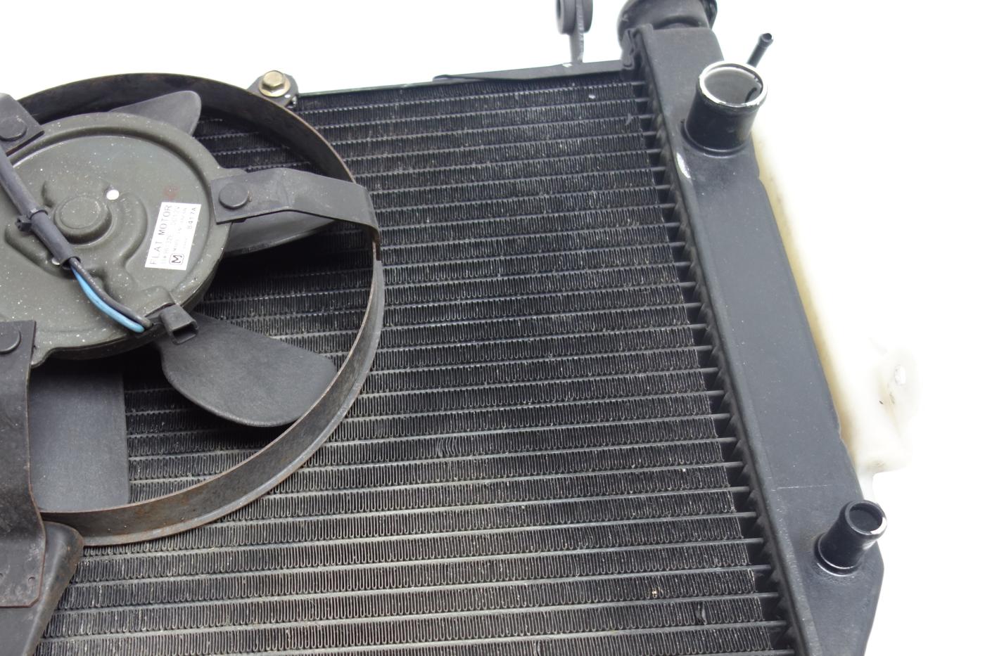 Yamaha YZF R1 RN01 Kühler