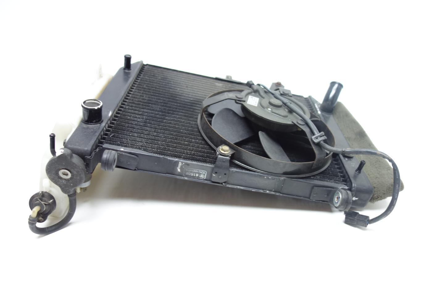 Yamaha YZF R1 RN01 Kühler