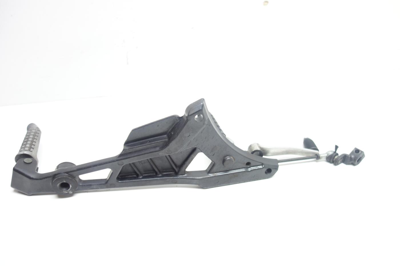 Kawasaki Zephyr 750 Fußrastenanlage Fußraste links Schalthebel